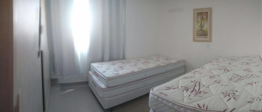 Praia Do Morro - Guarapari - Apto 2 Quartos Com Internet - Piscina - Ar Split - Edificio Gil Nogueira Apartment Bagian luar foto